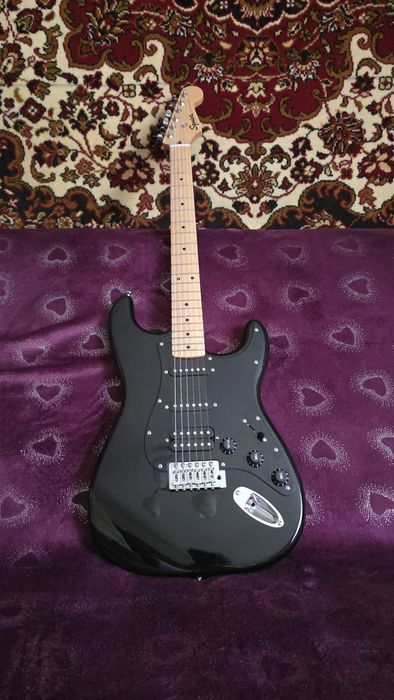 Електрогітара Squier by Fender Stratocaster Sonic HSS
