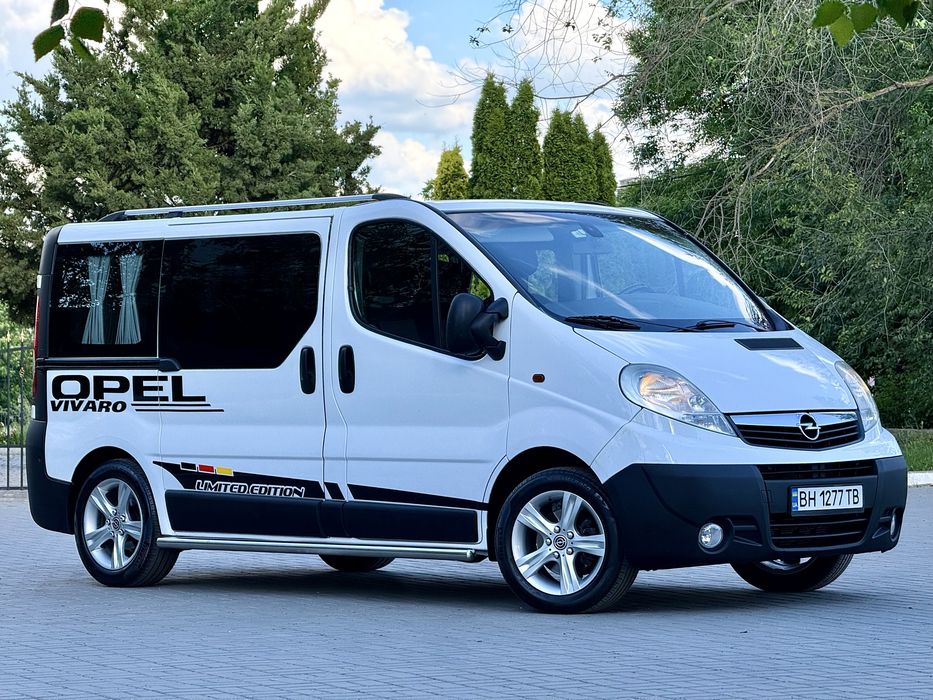 В Продажі Opel VIVARO 2.0 В Ідеальному Стані!!! Максимальна Комплектація! 8+1