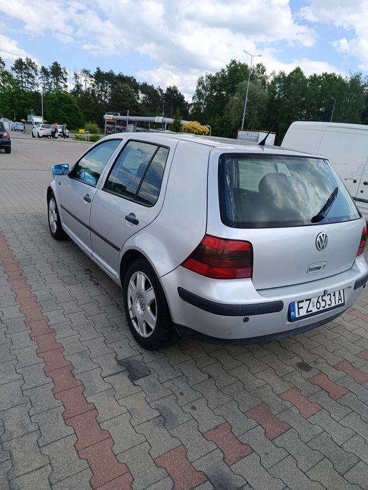 Golf 4 1.6 105km