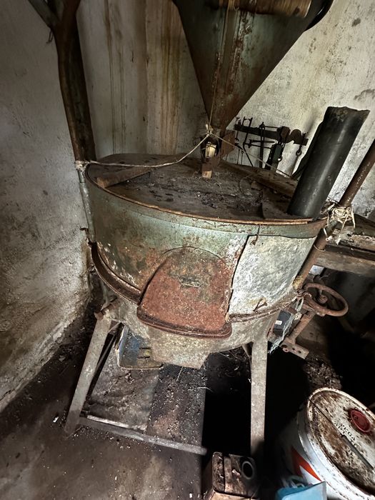 Moinho elecrico com motor