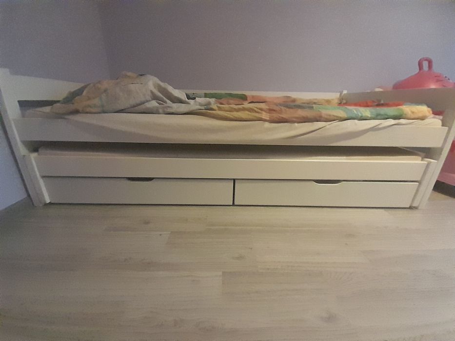 Łóżko podwójne wysuwane