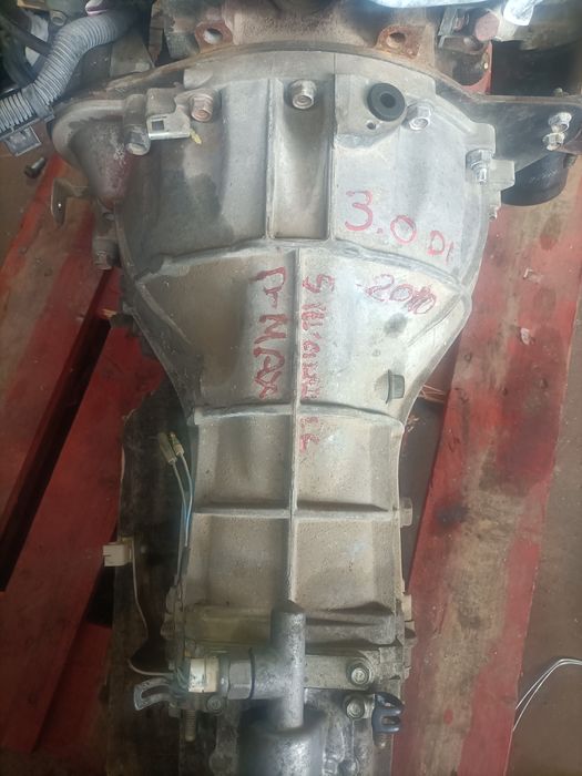Caixa de velocidades Isuzu d max 5v