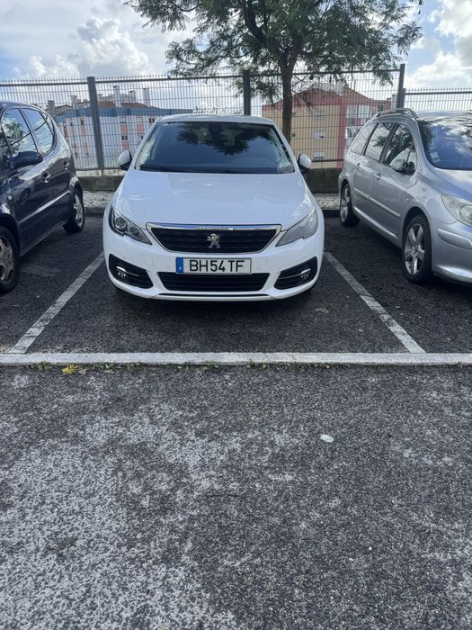 Aluguer de Viaturas – Fácil e Rápido