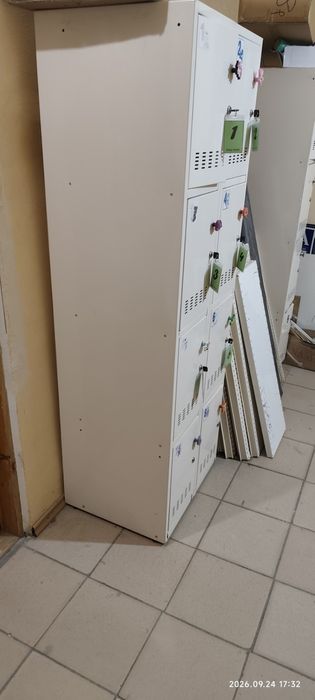 Шафа металева, локер