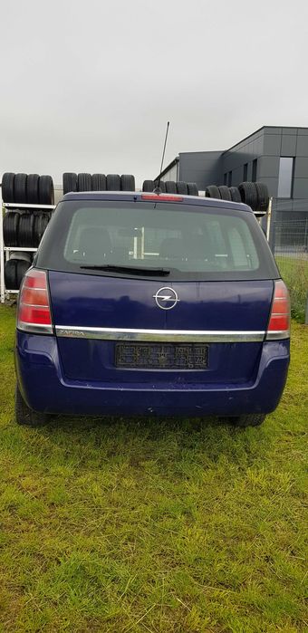 Opel Zafira B  drzwi lewe prawe przód  Z20z