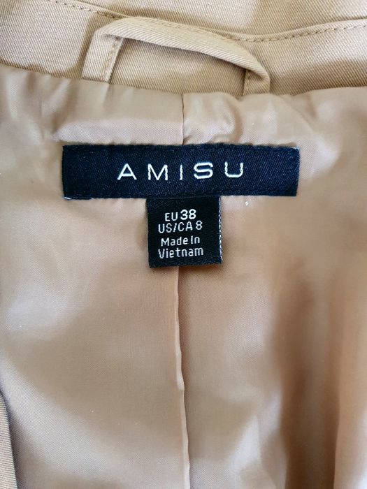 Продам женский костюм