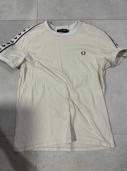Футболка Fred Perry в цікавому кольорі