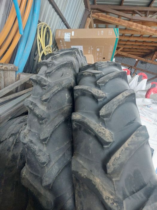 Opony 270/95/48 i 270/95/32 do międzyrzędzi