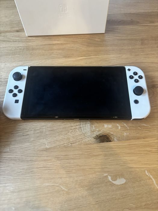 Nintendo switch oled biały