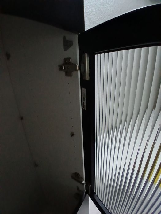 Louceiro Besta, Ikea, em bom estado