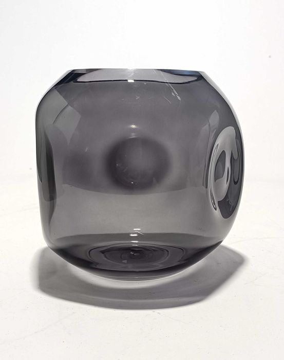 Vaso em Vidro Soprado Manual Design Orgânico | Três Cores Disponíveis