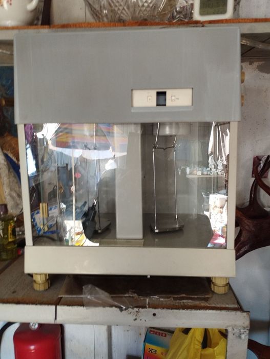 Весы лабораторные