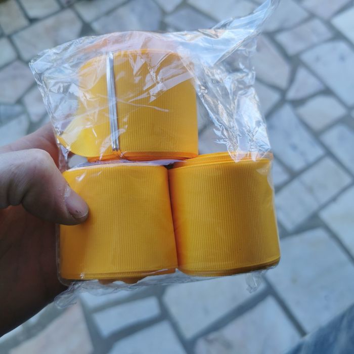 Fita amarela para cintos