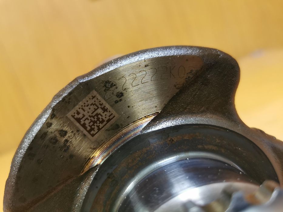 Wał korbowy bmw x6 e71  lci 30D 306km n57d30b