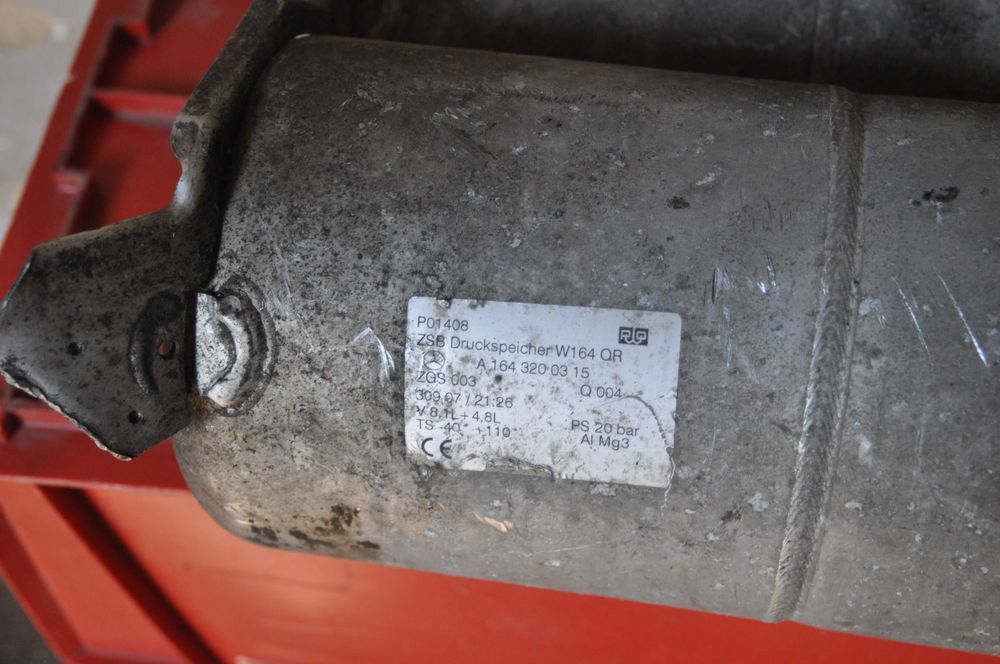 Mercedes GL ml x164 ресивер бачок воздуха подвески