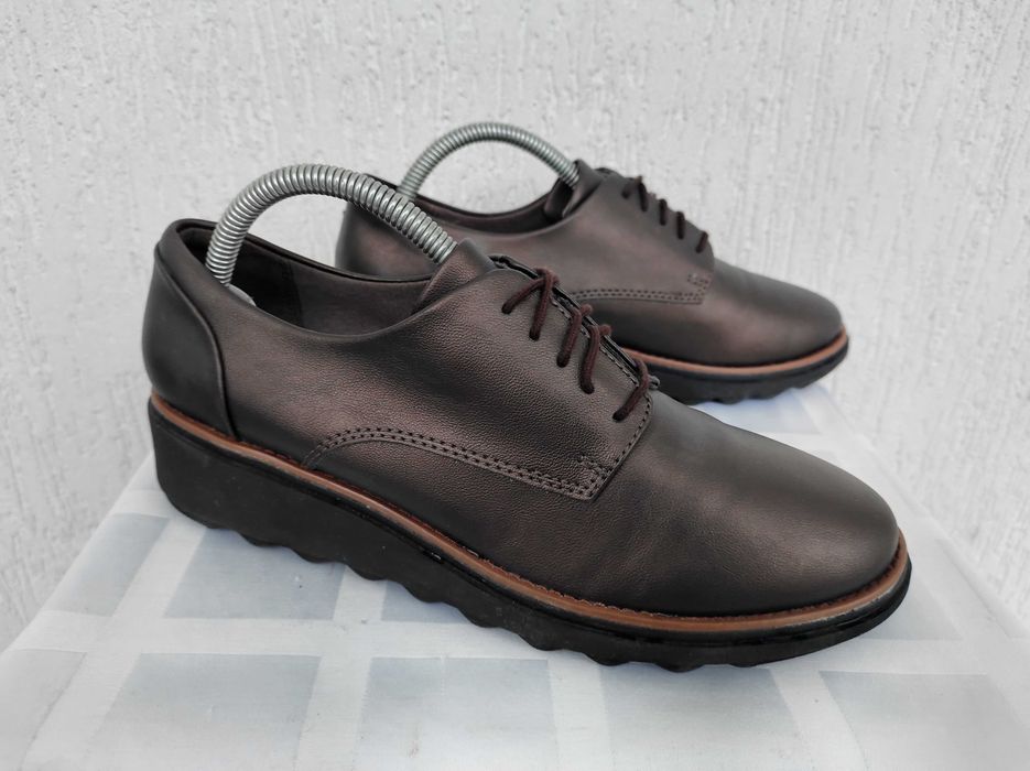 Туфли кожанние суперлегкие Clarks collection р.39