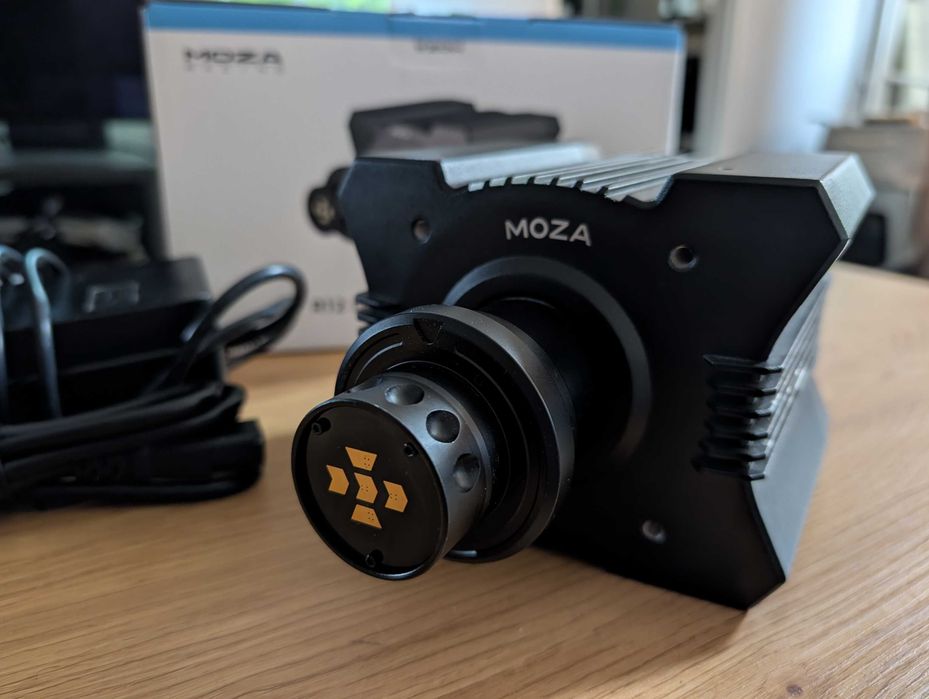 Moza R12 Baza do Simracingu