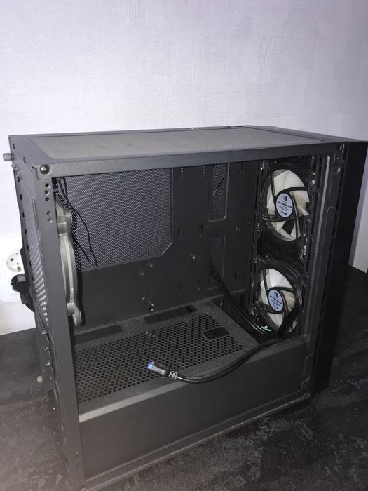 корпус для пк +3 rgb вентилятора