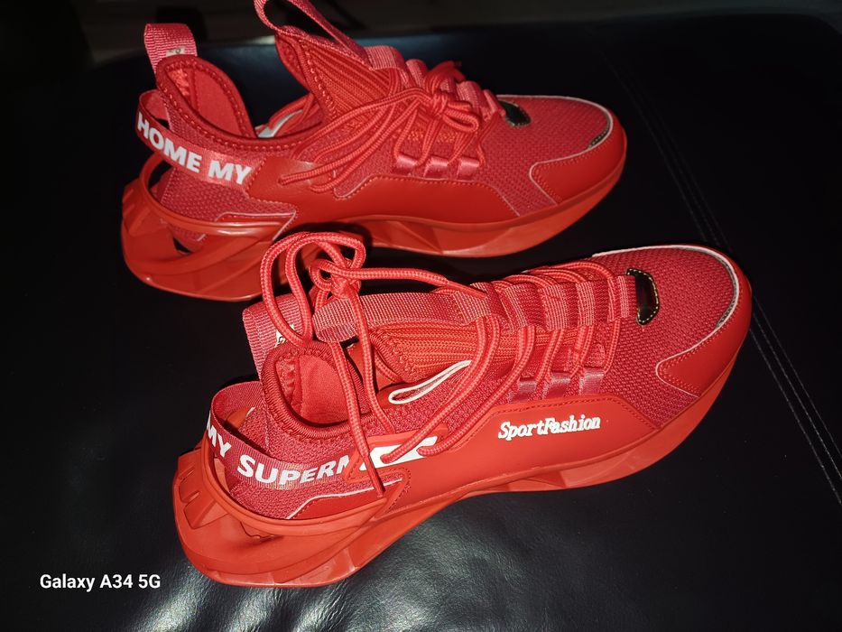 Buty sportowe 45 nowe