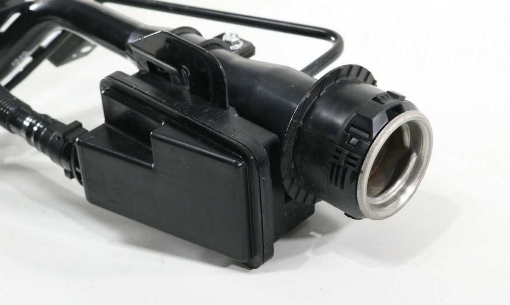 Заливная горловина Subaru XV 2018 42066FL050