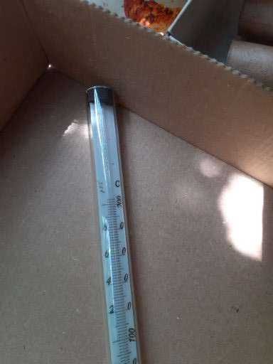 Продам термометры технические