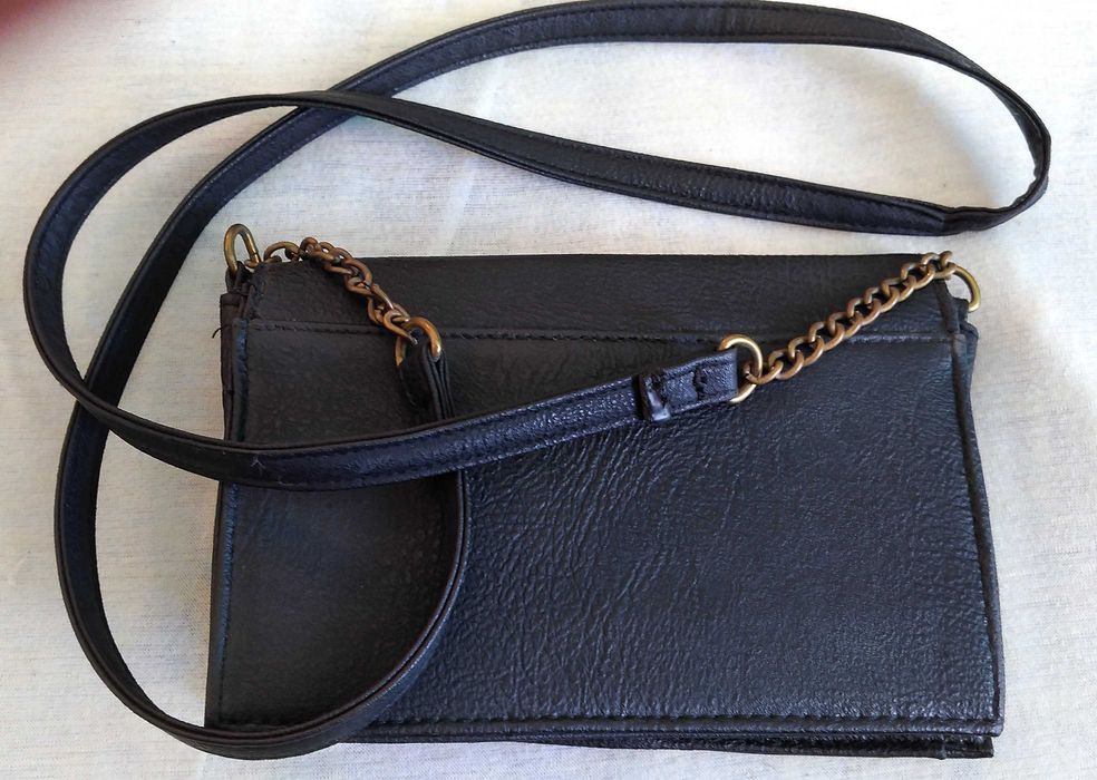 Mała torebka z ala "ćwiekami"