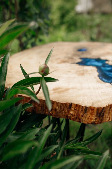 Кавовий столик, журнальний столик