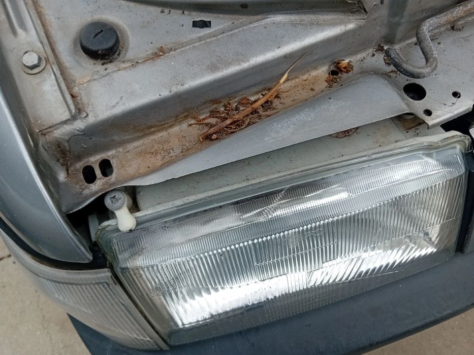 Ótica / farol direita FIAT Uno (146_)