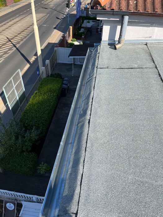 Dekarz. Usługi dekarskie, blacharskie, papa termozgrzewalna