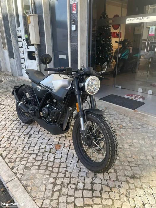 Brixton Crossfire LC 125