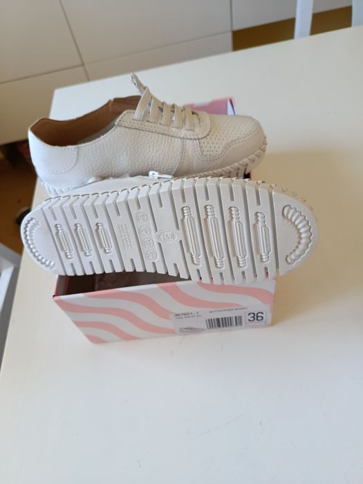 sapatos tipo tenis mulher