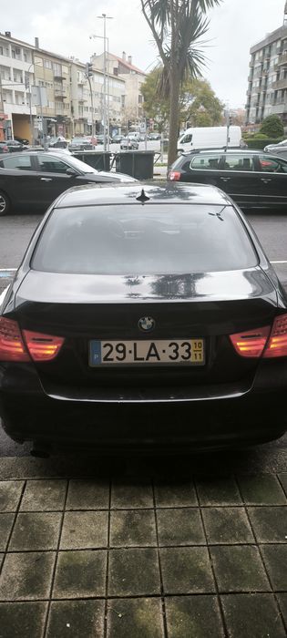 BMW 318d - Carro de Família