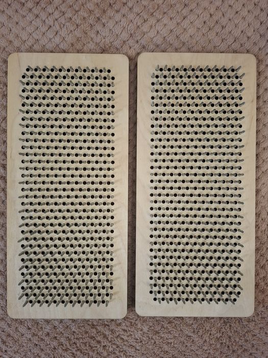 Дошка Садху, 15×33 см, проміжок між цвяхами 1 см