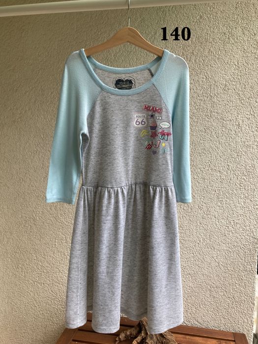 Sukienka Young Dimension 9-10 lat 140 cm motywy amerykańskie idealna
