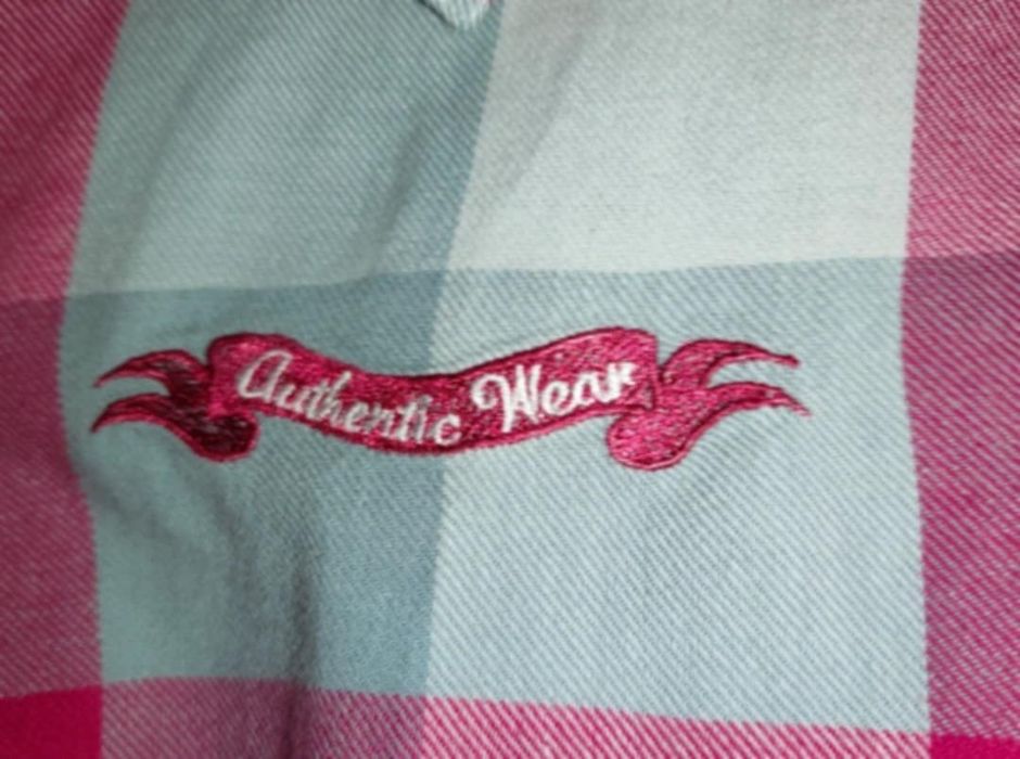 Bluzka koszulowa w kratkę różową