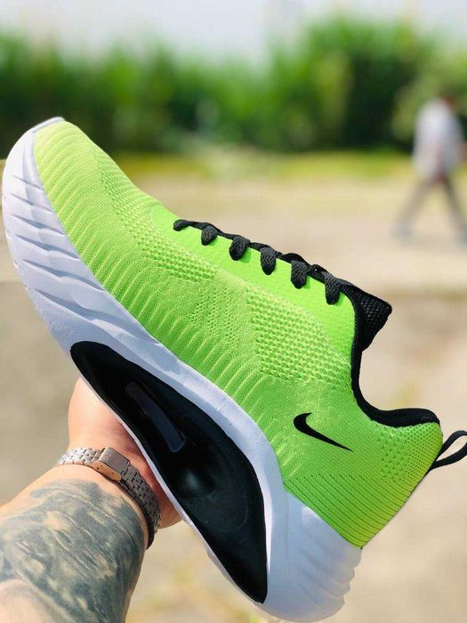Кросовки найк неон легкие красовки текстиль красовки Nike мужские Летние кроссовки Найк Салатровіе літні кросівки Найк Літо 2026 Новинка 2026