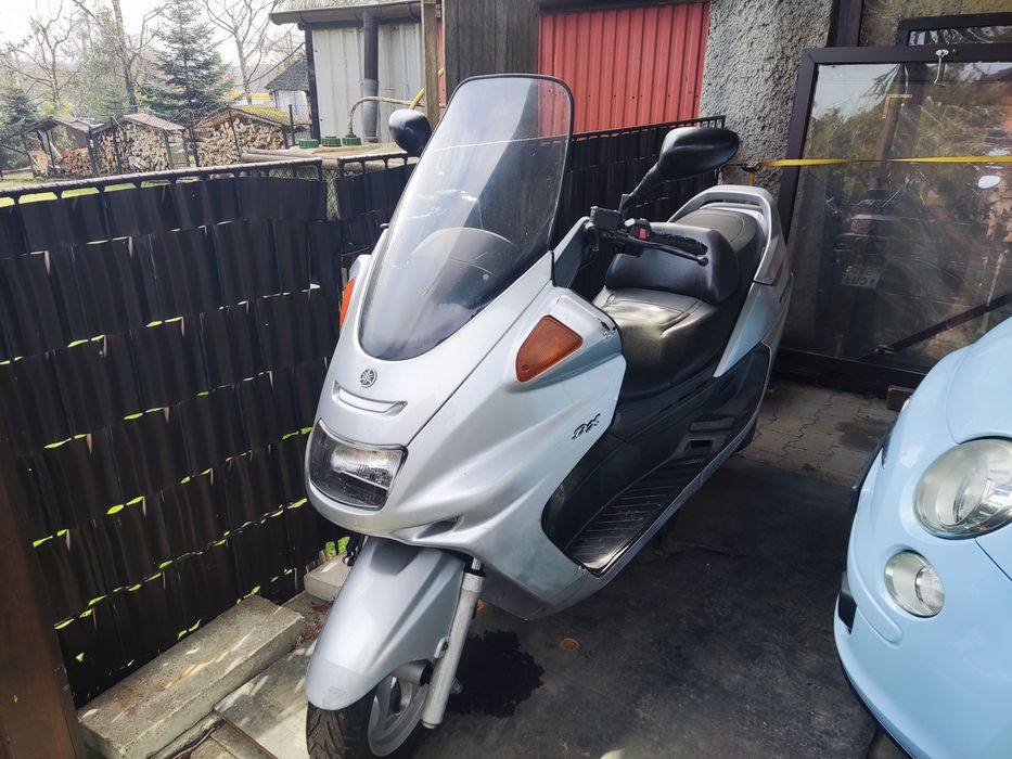 Yamaha majesty 250