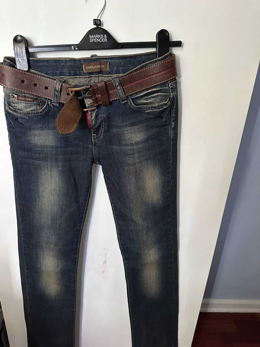 Женские джинсы Dsquared  с кожаным ремнем