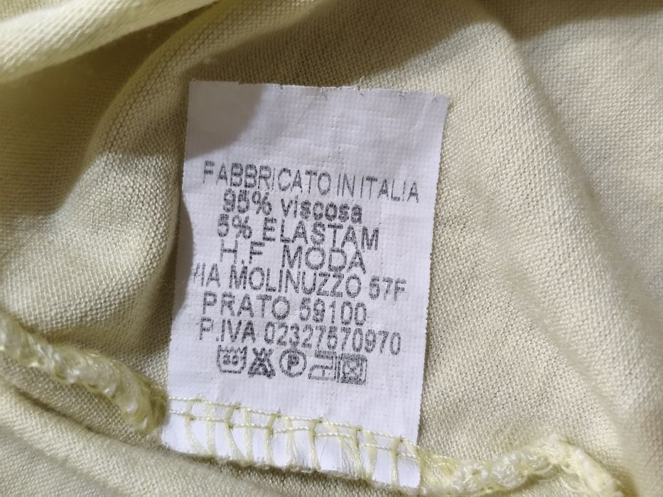 Żółto-blada sukienka