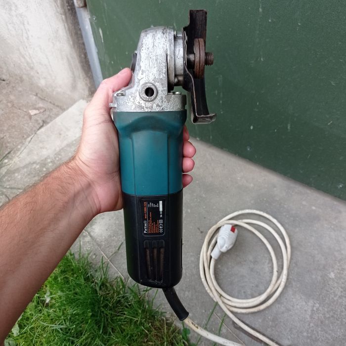 Продам малу болгарку 1200W