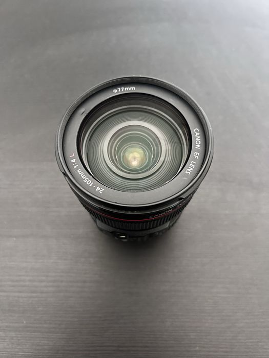 Canon zoom EF 24-105 f/4 L IS USM
