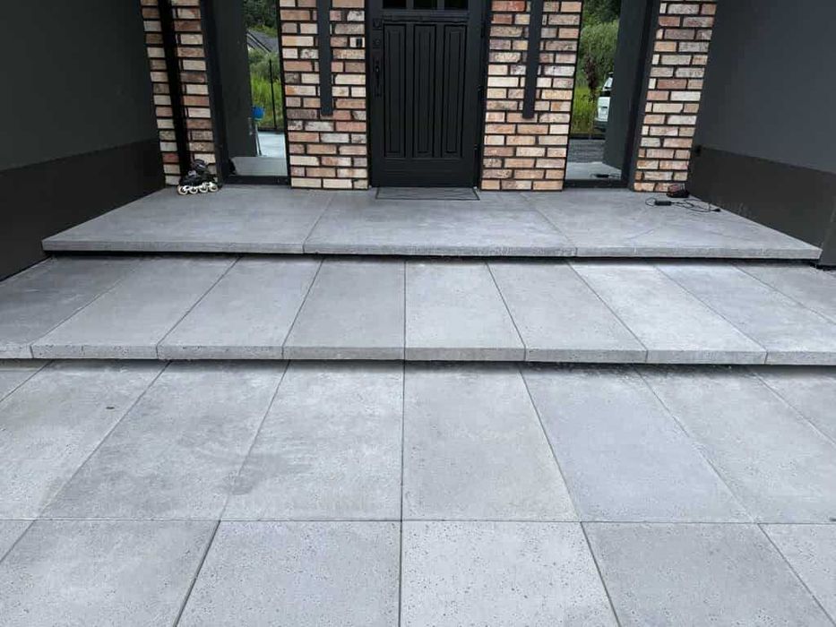 Schody lewitujące, beton arch., pod wymiar, duże formaty