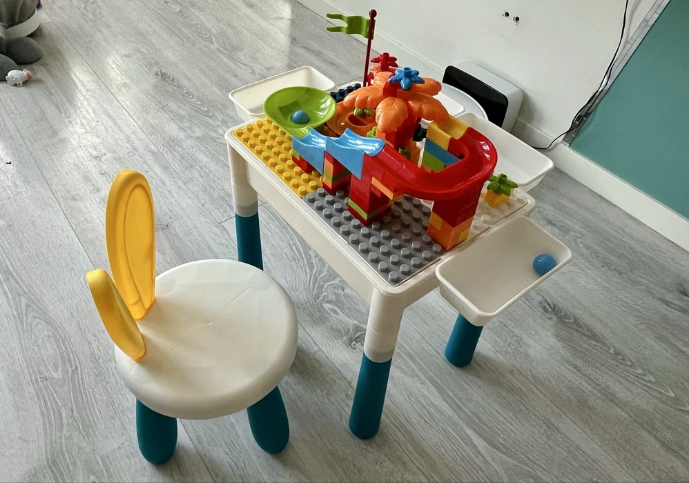 Стіл та крісло стілець конструктор 70 деталей для найменшеньких