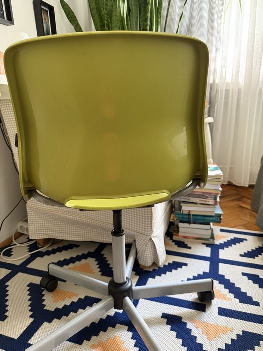 Krzeslo biurowe obrotowe ikea snille