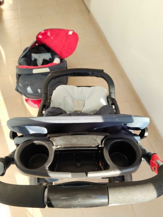 Carrinho e alcofa para bébé e criança