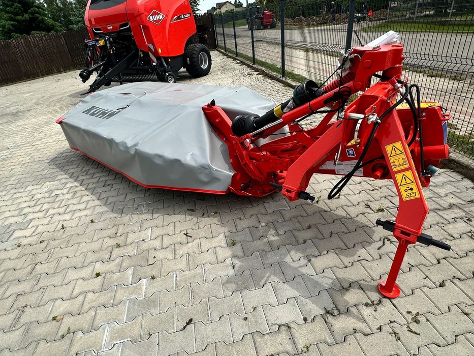 Kuhn Kosiarka dyskowa KUHN GMD 280 FF – 2,80 m | Hydrauliczne podnoszenie | Fast-Fit  Kosiarka dyskowa KUHN GMD 280 FF – 2,80 m | Hydrauliczne podnoszenie |