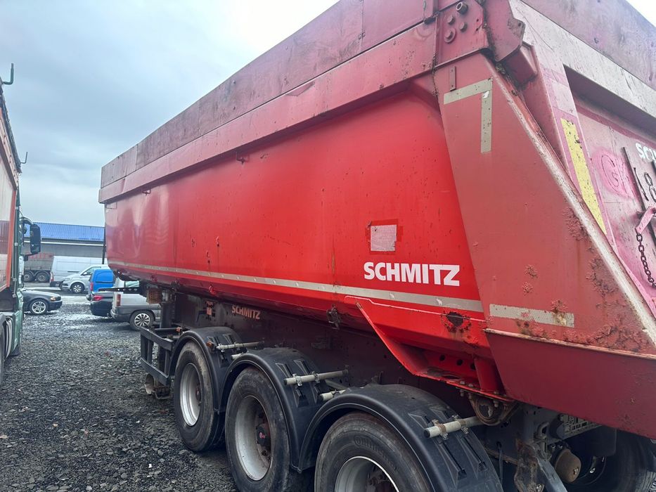 Самоскид Schmitz Ski 24