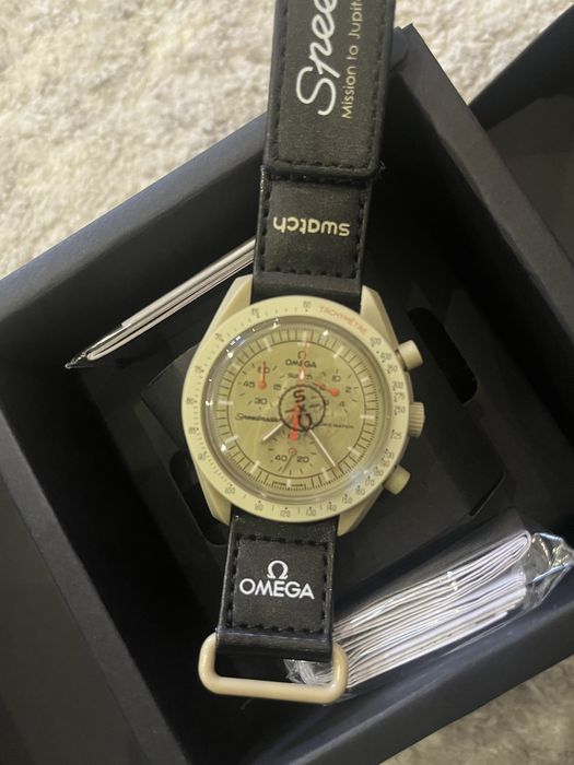 Relógio swatch x omega Mission to Jupiter