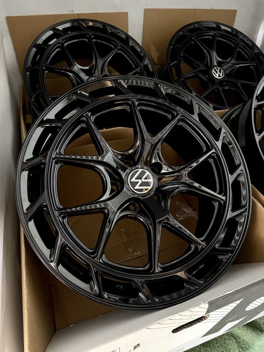 NOWE alufelgi 79Wheels 19” VW Arteon CC Passat Scirocco Tiguan ID.7 3