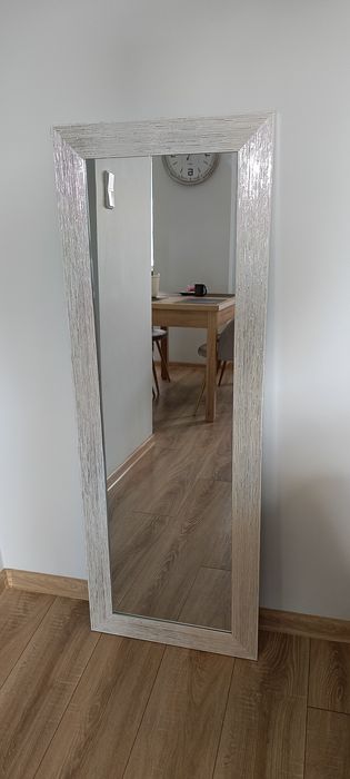 Sprzedam duże lustro